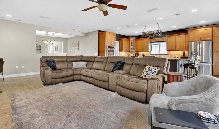 Image No.11-4 Bed House for sale