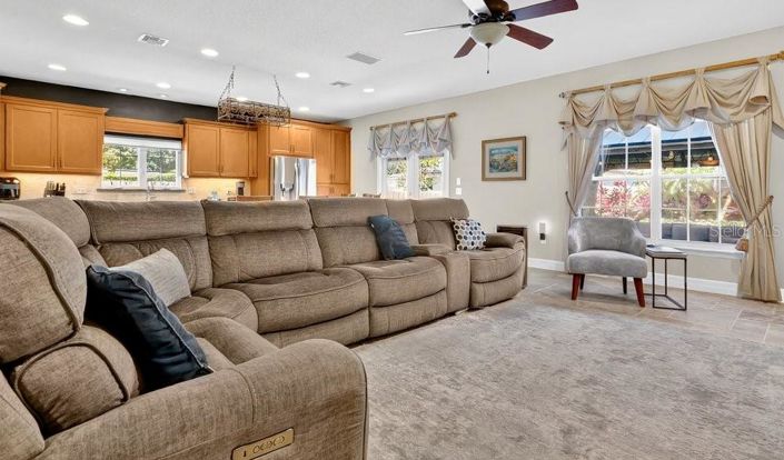 Image No.12-4 Bed House for sale