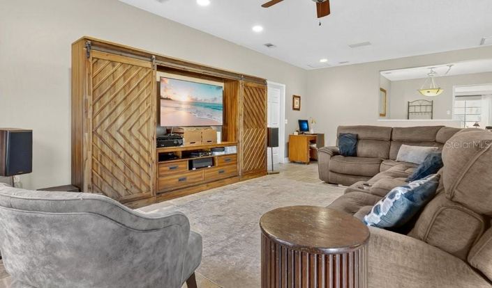 Image No.13-4 Bed House for sale