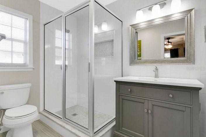 Image No.19-4 Bed House for sale