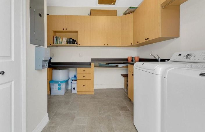 Image No.25-4 Bed House for sale