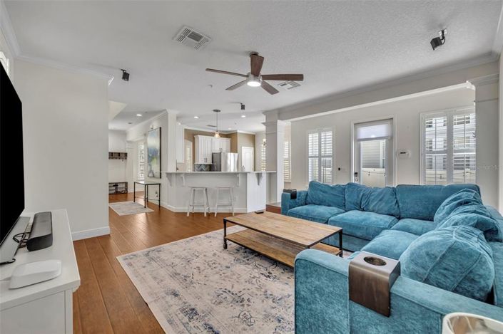 Image No.11-3 Bed House for sale