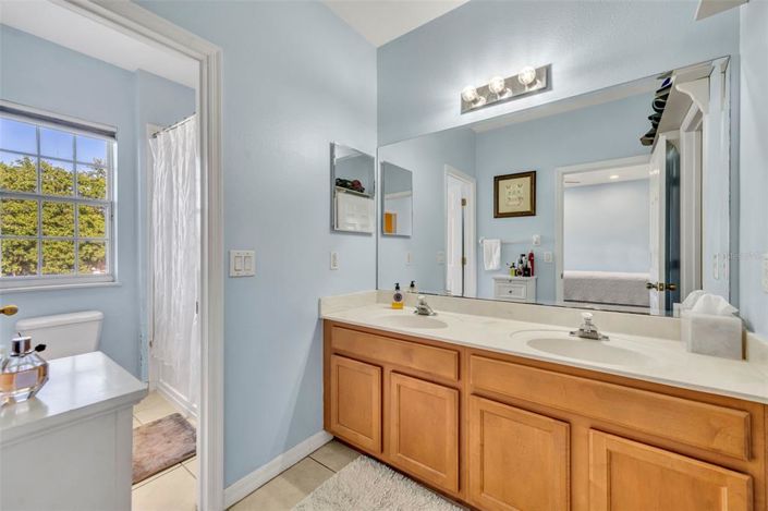 Image No.22-2 Bed Townhouse for sale