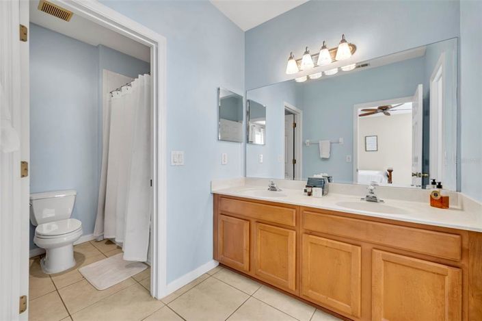 Image No.25-2 Bed Townhouse for sale