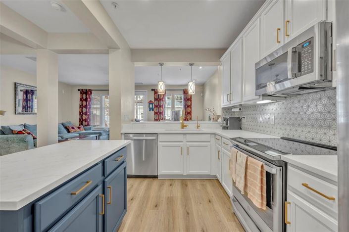 Image No.7-2 Bed Townhouse for sale