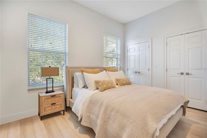 Image No.30-Maison de ville de 4 chambres à vendre à Saint John