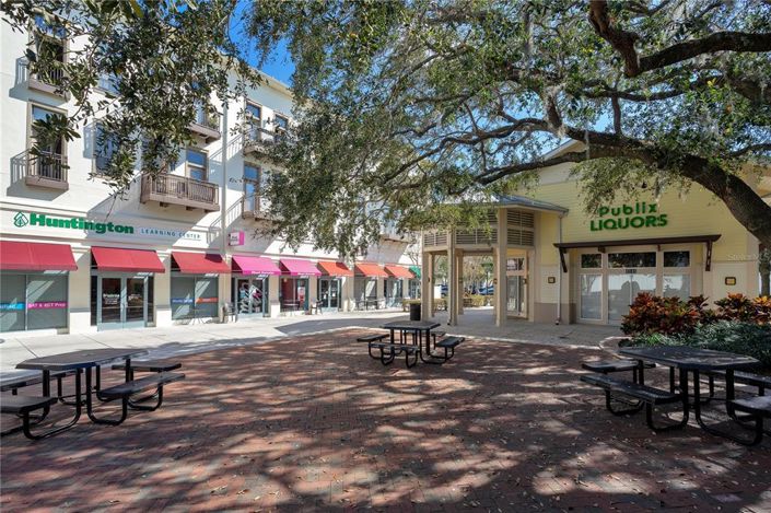 Image No.49-Maison de ville de 4 chambres à vendre à Saint John