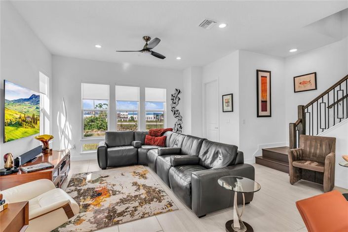 Image No.21-Maison de ville de 4 chambres à vendre à Saint John