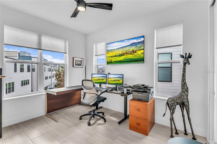 Image No.30-Maison de ville de 4 chambres à vendre à Saint John