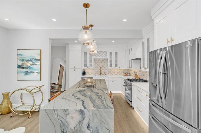 Image No.14-3 Bed House for sale