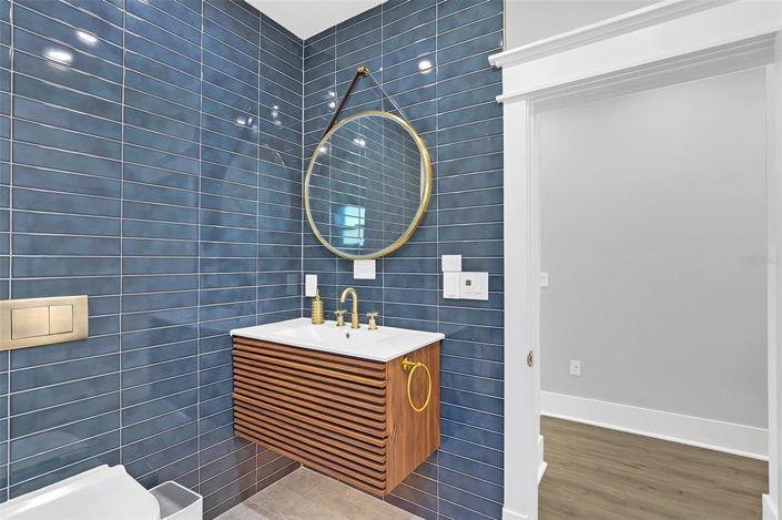 Image No.20-3 Bed House for sale