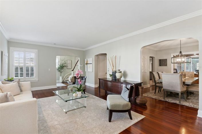 Image No.13-4 Bed House for sale