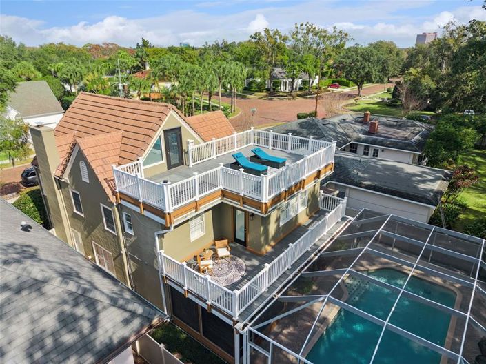 Image No.2-4 Bed House for sale