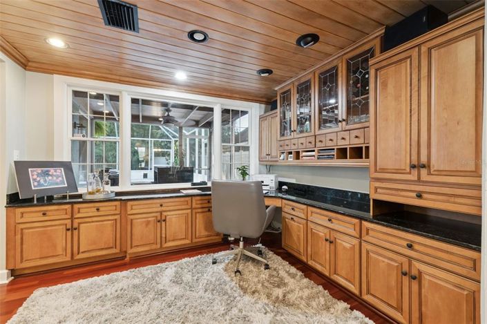 Image No.28-4 Bed House for sale