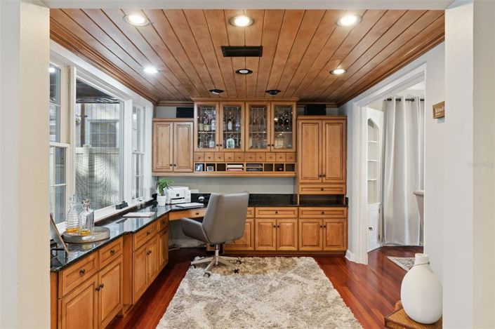 Image No.30-4 Bed House for sale