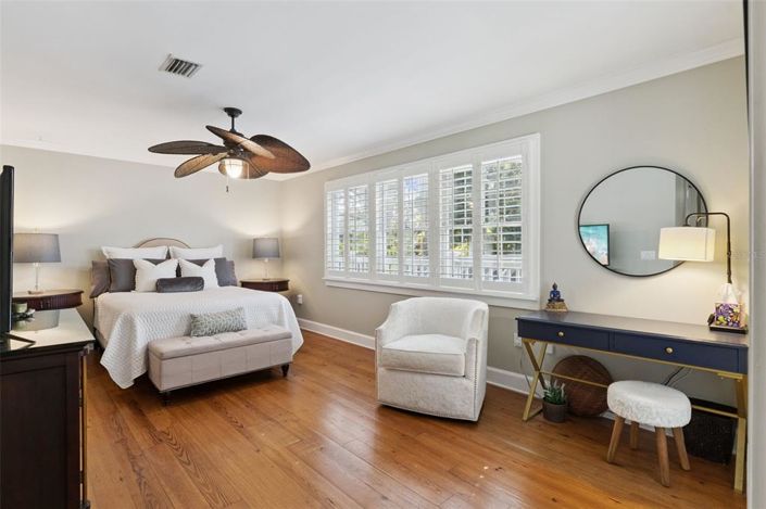 Image No.31-4 Bed House for sale