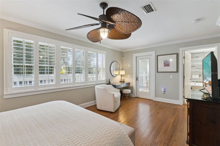 Image No.32-4 Bed House for sale