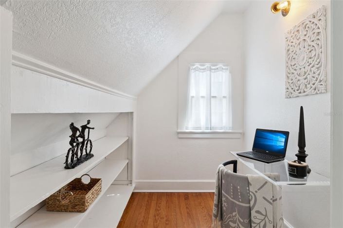 Image No.40-4 Bed House for sale