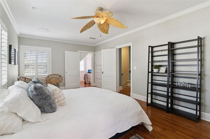 Image No.41-4 Bed House for sale