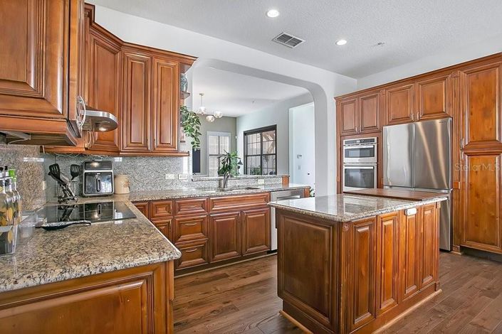 Image No.11-3 Bed House for sale