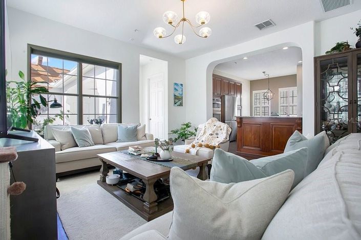 Image No.6-3 Bed House for sale