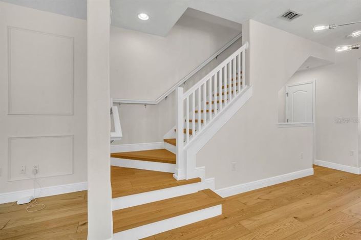 Image No.18-3 Bed Townhouse for sale