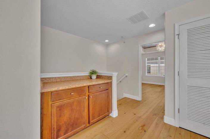 Image No.21-3 Bed Townhouse for sale