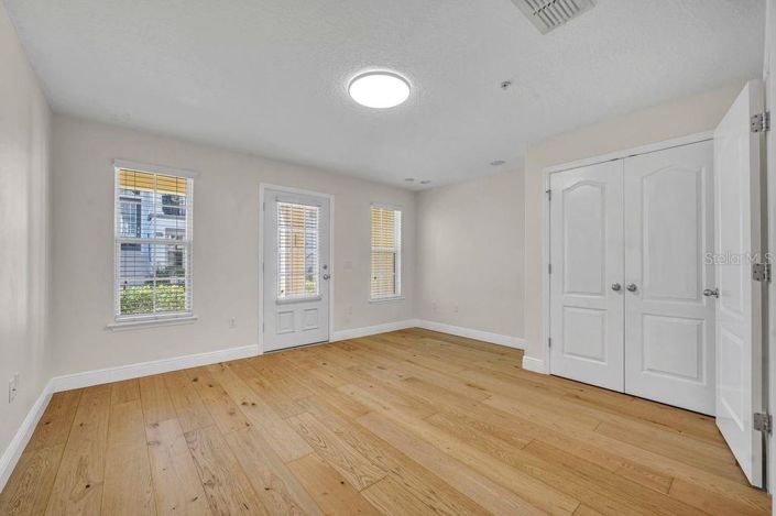 Image No.4-3 Bed Townhouse for sale