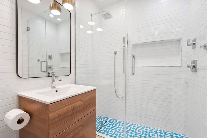 Image No.14-3 Bed House for sale