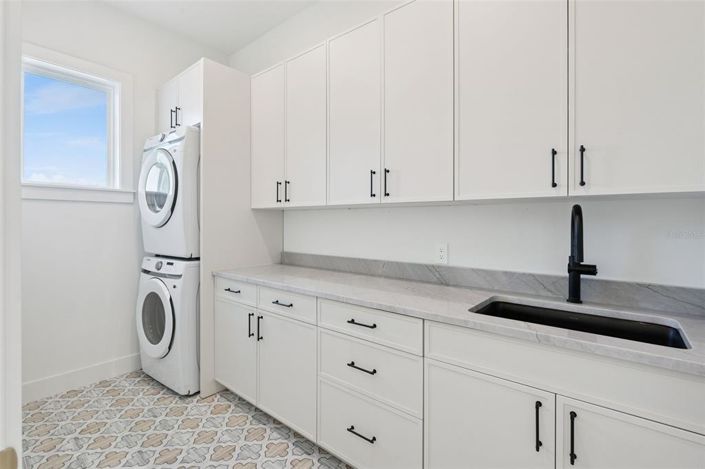 Image No.39-5 Bed House for sale