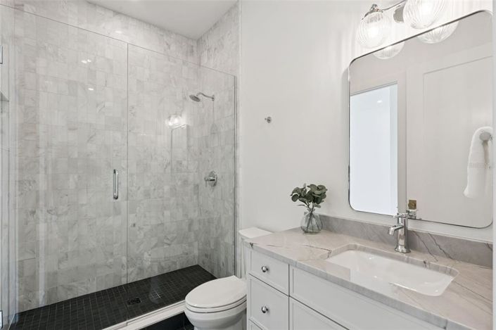 Image No.40-5 Bed House for sale