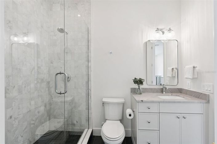 Image No.41-5 Bed House for sale