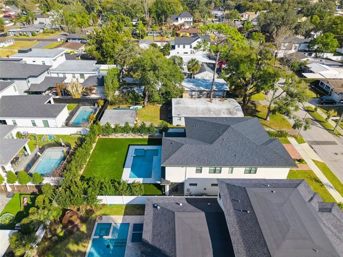 Image No.60-5 Bed House for sale