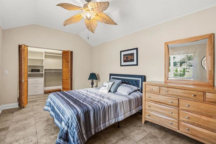 Image No.16-3 Bed House for sale