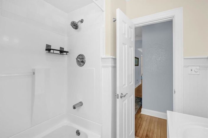 Image No.19-3 Bed House for sale