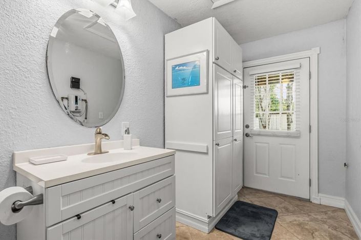 Image No.39-3 Bed House for sale