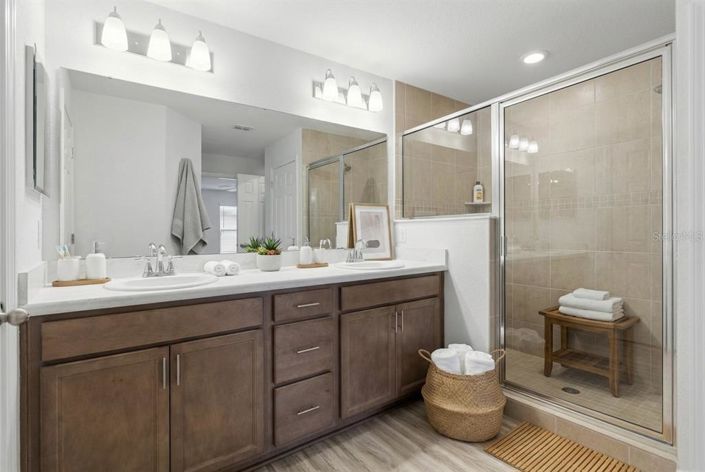 Image No.28-3 Bed House for sale