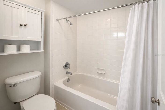 Image No.17-3 Bed House for sale