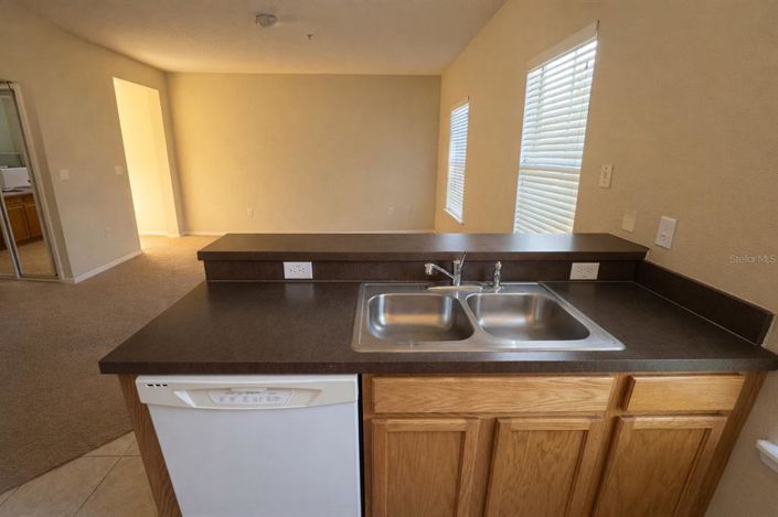 Image No.21-3 Bed House for sale