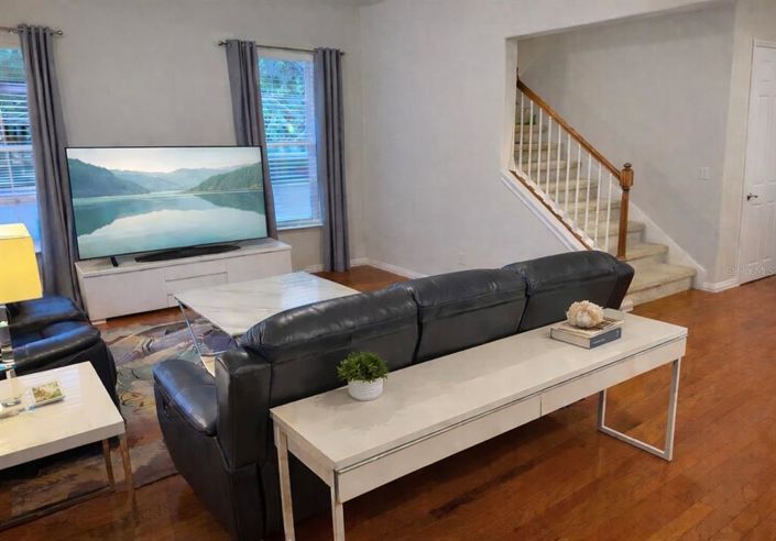 Image No.7-3 Bed House for sale