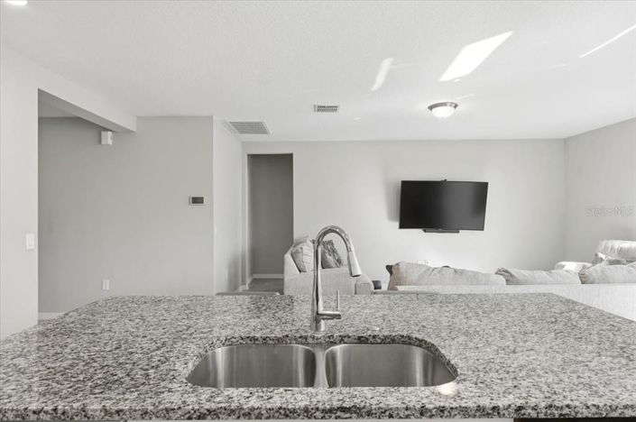 Image No.10-4 Bed House for sale