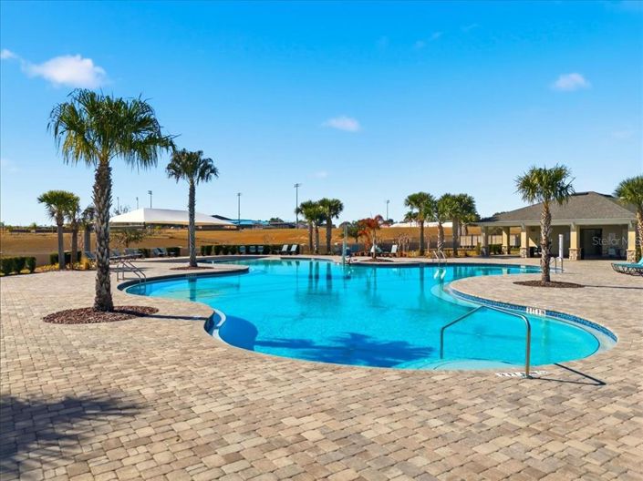 Image No.2-4 Bed House for sale