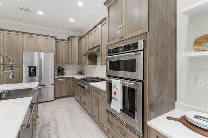 Image No.15-5 Bed House for sale