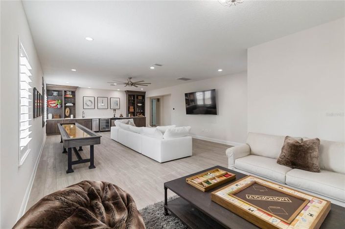 Image No.28-5 Bed House for sale