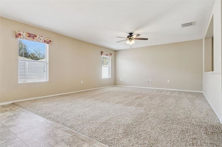 Image No.8-3 Bed House for sale