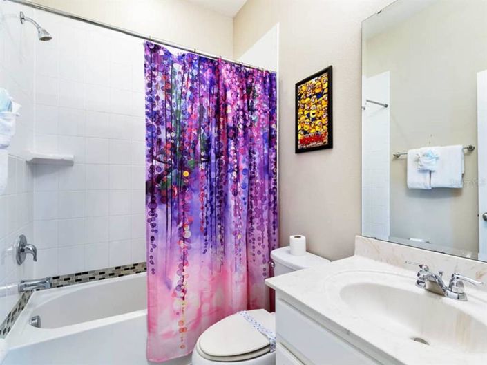 Image No.14-5 Bed House for sale