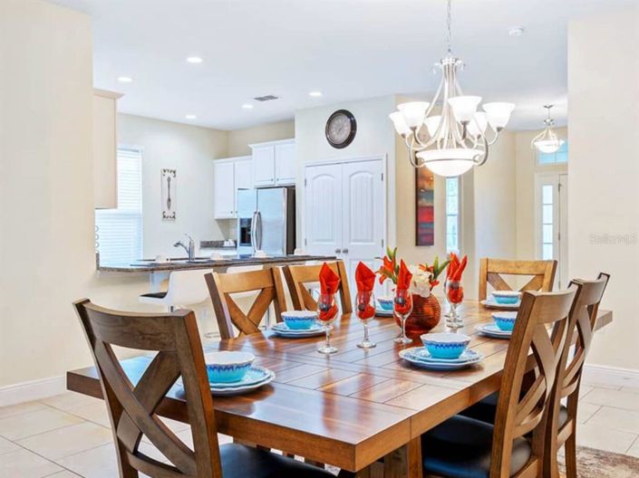 Image No.2-5 Bed House for sale