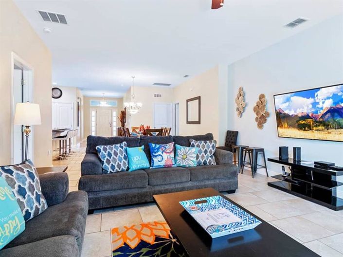 Image No.3-5 Bed House for sale