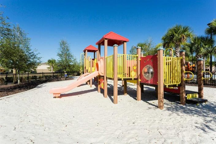 Image No.40-5 Bed House for sale