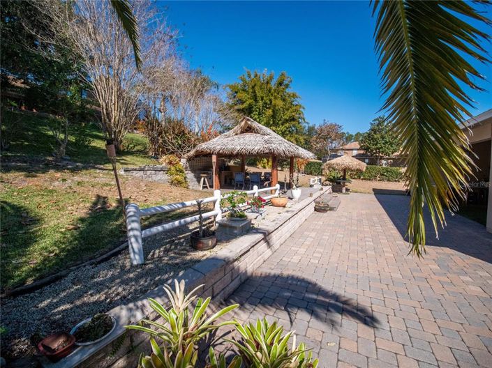 Image No.17-4 Bed House for sale